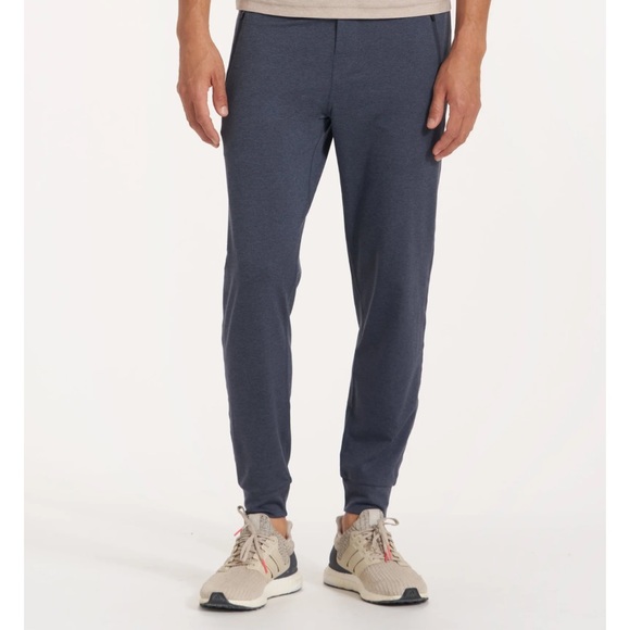 Vuori Ponto Performance Jogger in Azure Heather - Picture 2 of 8